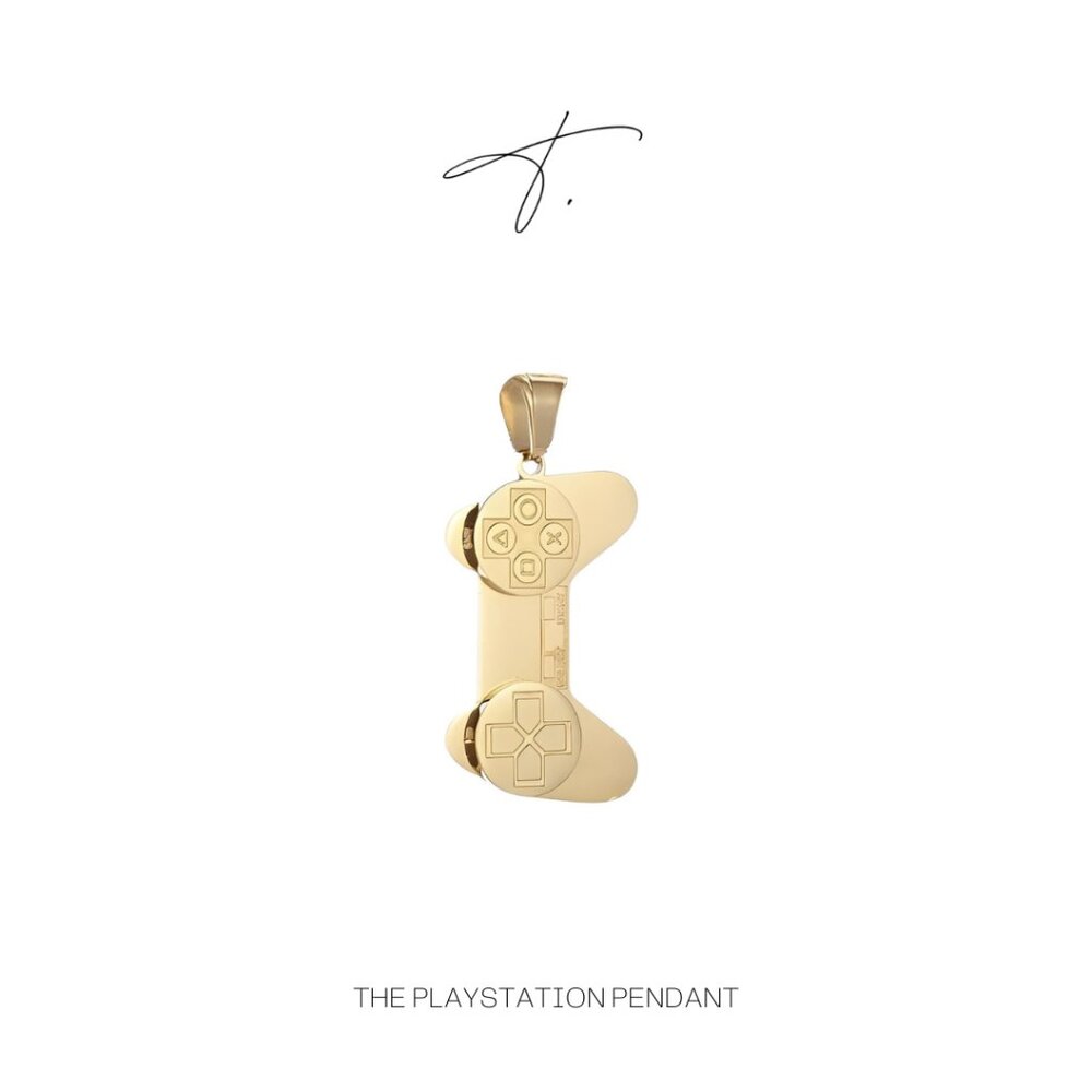 The PlayStation Pendant